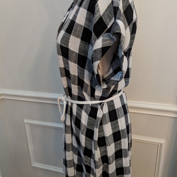 En Creme Dress Buffalo Check Gingham Button - Picture 4 of 7